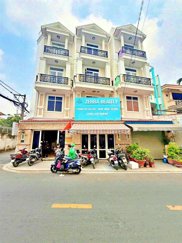 Hàng hiếm  nhà 5 tầng 2 mặt tiền  đường số 17 hbc  sát tttm gigamall  từ phạm văn đồng vào 50m