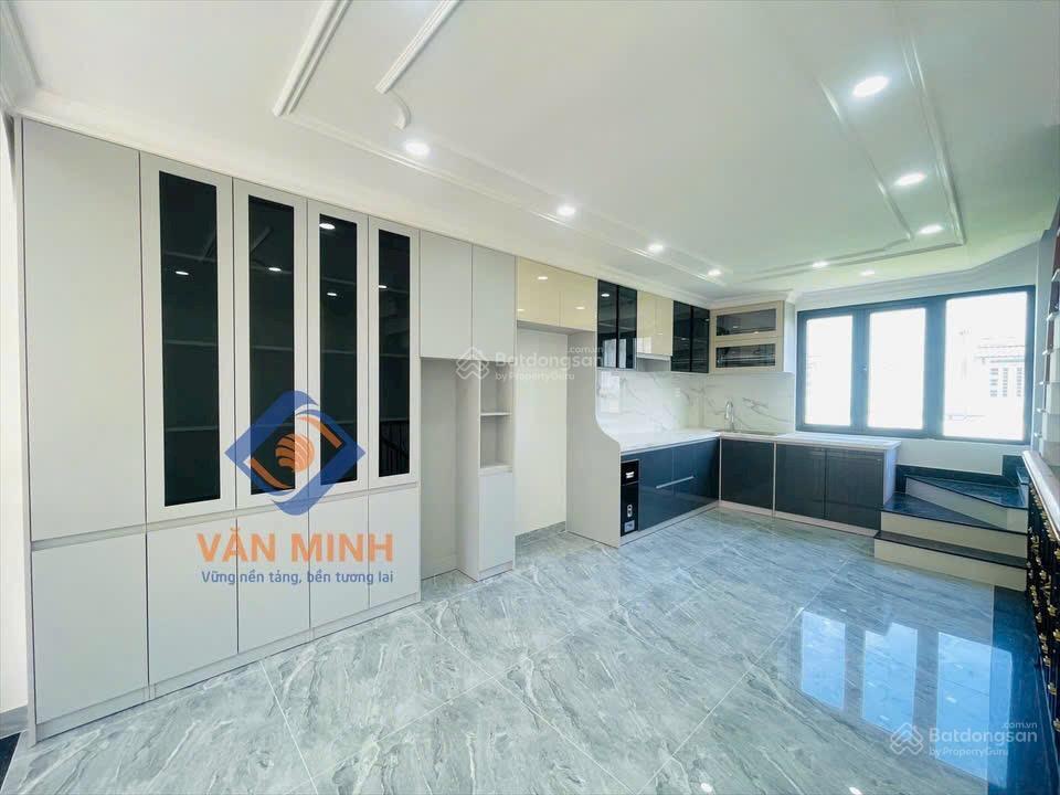 Chính chủ cần bán nhà 4 tầng  mới 100%  đường ô tô né nhau  ngay chợ hiệp bình sát phạm văn đồng