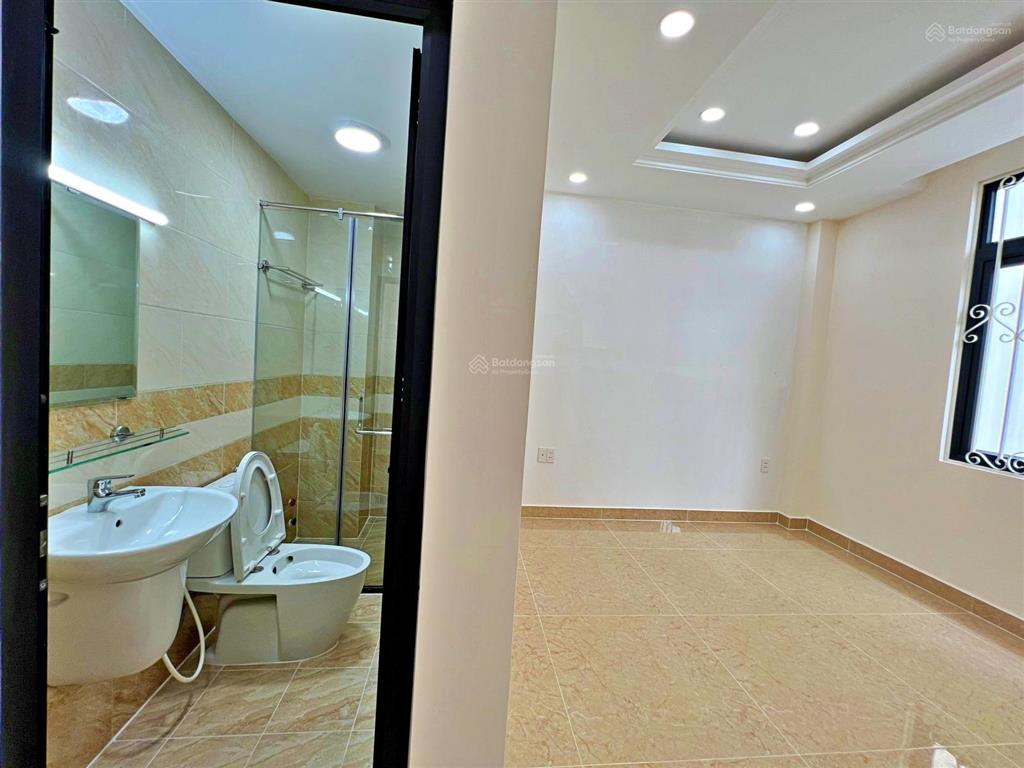 Nhà phố 4 tầng ven sông sài gòn  đường ô tô tránh nhau  cạnh vạn phúc city  đầu tư cực tốt