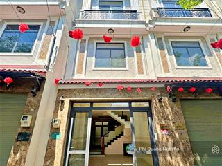 Chính chủ bán nhà 4 tầng  vị trí đẹp  gần sông sài gòn  vạn phúc city  đường ô tô thông thoáng