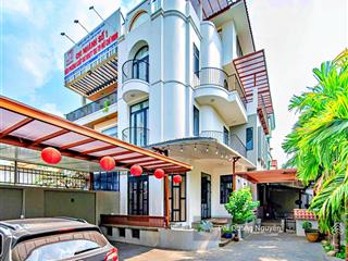 Biệt thự siêu đẹp 4 tầng dt 286m2(11x26) đường ô tô, giáp phạm văn đồng, cạnh gigamall