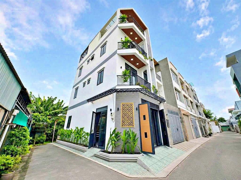Bán nhà mới 4 tầng góc 2 mặt tiền dt55m²  full nội thất  phường tam bình  chợ đầu mối thủ đức