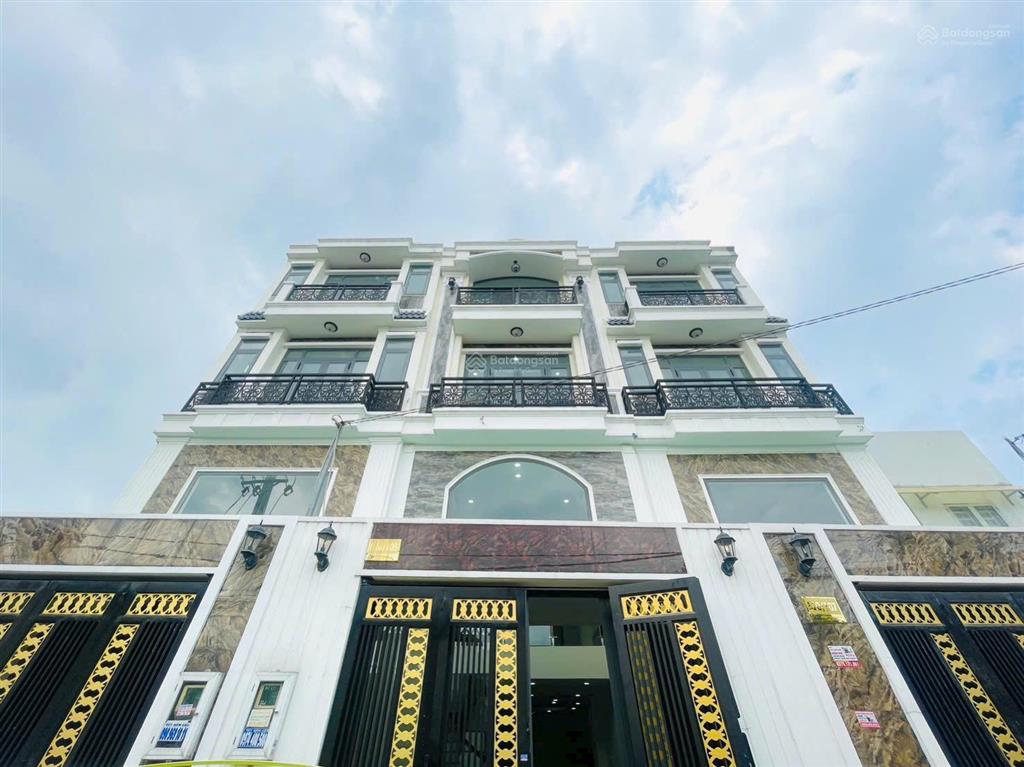 Nhà mới 4 tầng  đối diện vạn phúc city  dt 62,9m2 ngang 4,5m  đường ô tô tránh nhau  sổ riêng