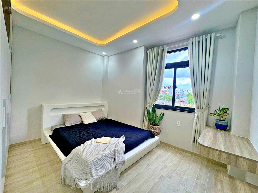 Bán nhà 4 tầng full nội thất  đối diện vạn phúc  dt 57m2  hẻm ô tô  có thang máy