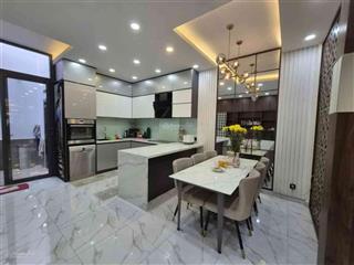 Bán nhà diện tích lớn 107m2  đường số bình long  tân phú  sổ hồng riêng hoàn công  giá tốt 8tỷ