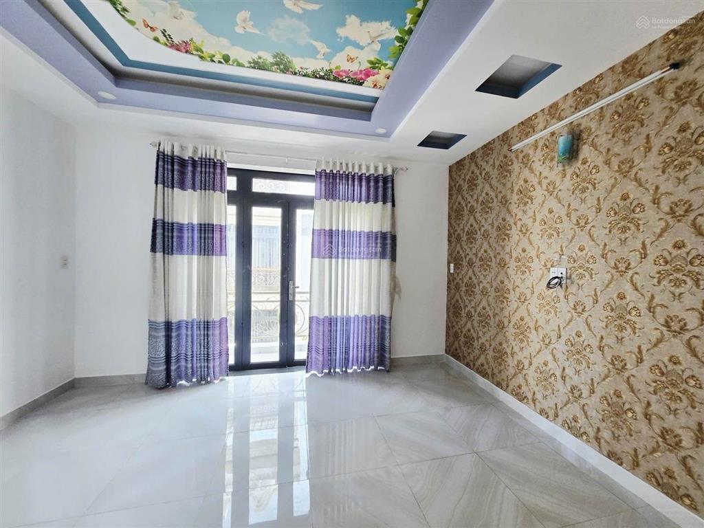 Chủ gấp bán  ngay gò xoài  lê văn quới  52m²  sổ hồng riêng  hẻm xe hơi  giá tốt nhỉnh 6 tỷ