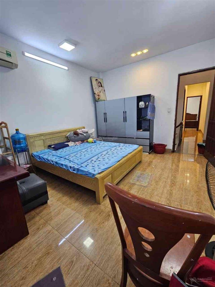Bán nhà tỉnh lộ 10  bình tân  56m2 không lộ giới không quy hoạch  sổ hồng riêng  giá tốt