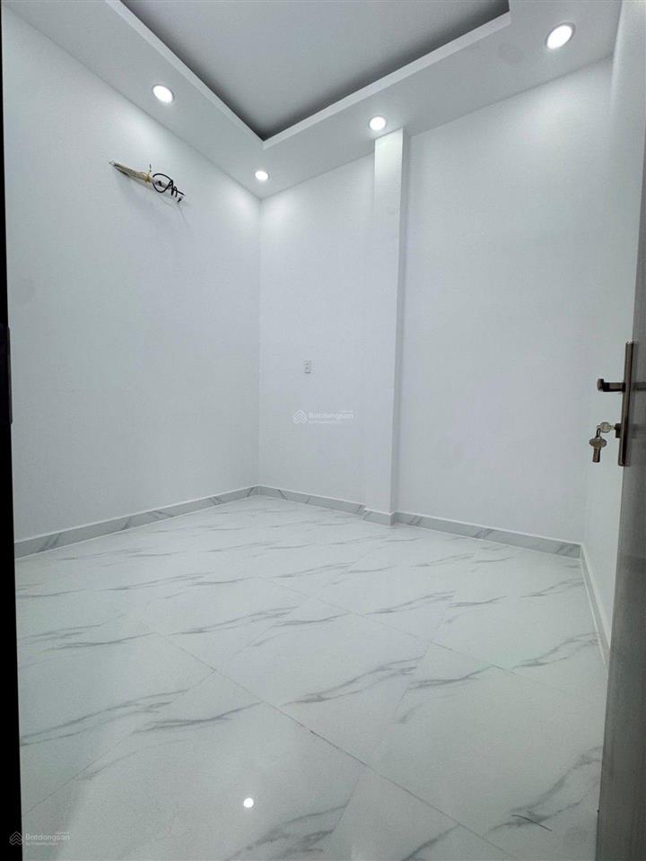 Nhà bán hẻm xe tải ngay lê văn quới  ngã 4 bốn xã  sổ riêng hoàn công đủ  60m2 giá tốt 5 tỷ xíu