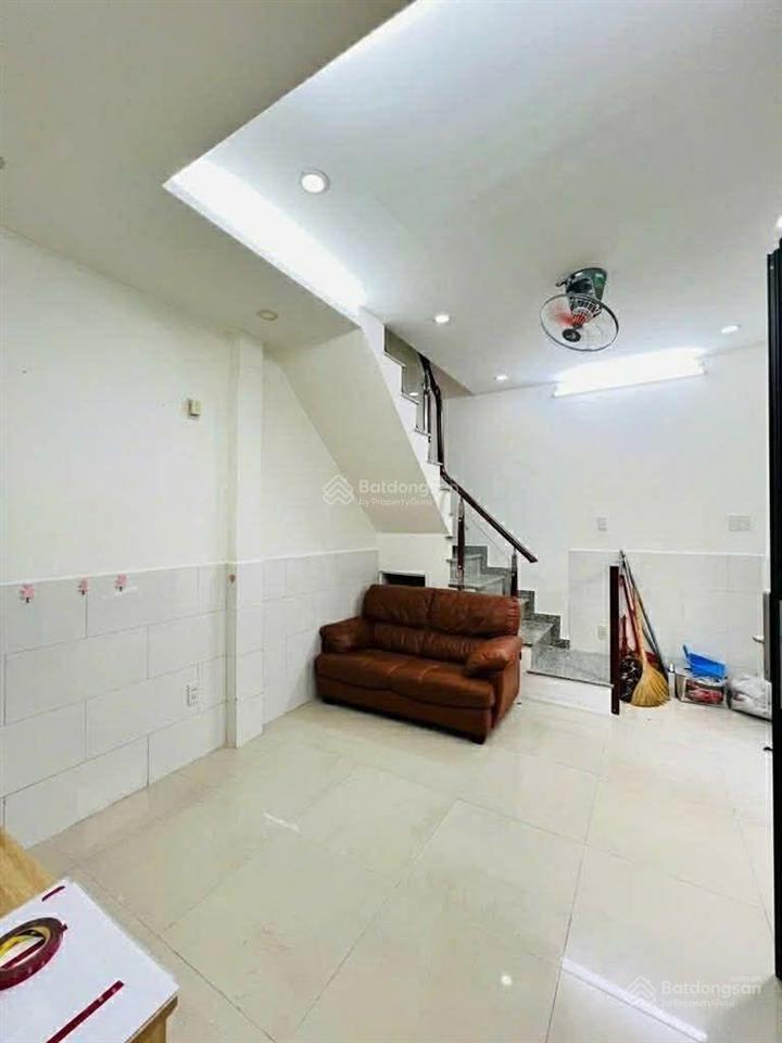Nhà bán kênh tân hóa  tân phú  dtsd 46m2  đủ công năng  sổ hồng riêng  giá tốt nhỉnh 3 tỷ (tl)