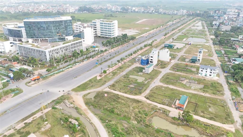 Chính chủ bán nhanh 97m2 đất dịch vụ khu 12,5ha xã an thượng, mặt đường chính 15m, cắt lỗ 20 giá
