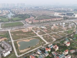 Chính chủ bán nhanh 97m2 đất dịch vụ khu 12,5ha xã an thượng, mặt đường chính 15m, ngay sát hồ