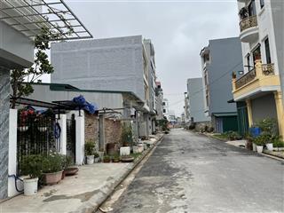 Cần bán 45m2 đất dịch vụ thôn yên lũng, xã an khánh giá chỉ loanh quanh 8 tỷ đồng