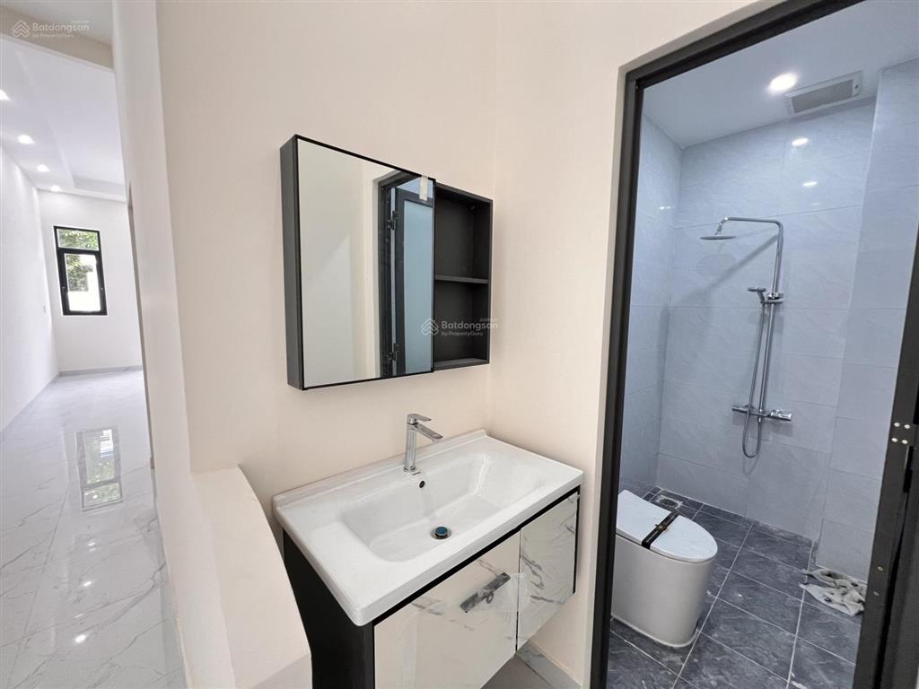 Bán nhà mới xây 88m2 nội thất đầy đủ gần kcn giang điền giá 1,450 tỷ