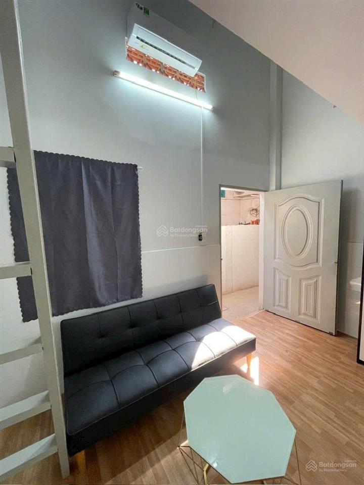 Duplex có gác full nội thất ngay vòng xoay đường phan trung