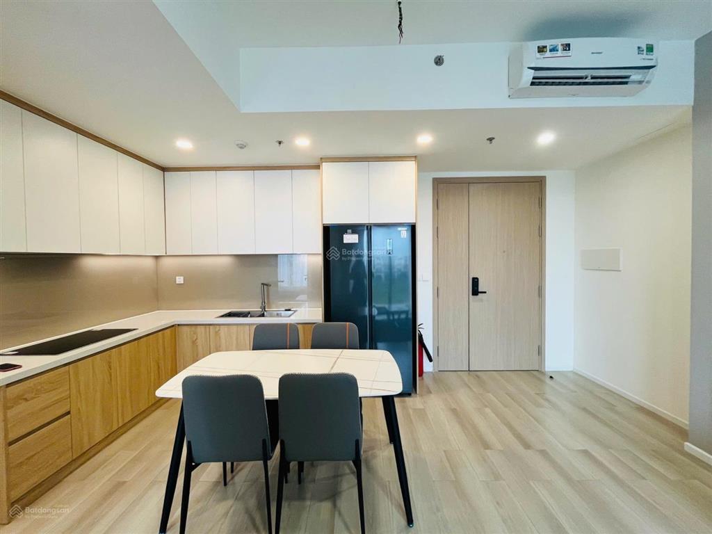 Bán 2pn hướng đông nam giá tốt