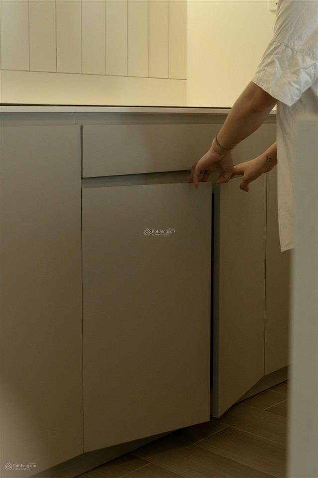 Cho thuê gấp cc 2pn, 2wc, 70m2 tại lumiere boulevard, 14 triệu vnd