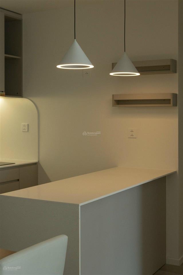 Cho thuê gấp cc 2pn, 2wc, 70m2 tại lumiere boulevard, 14 triệu vnd