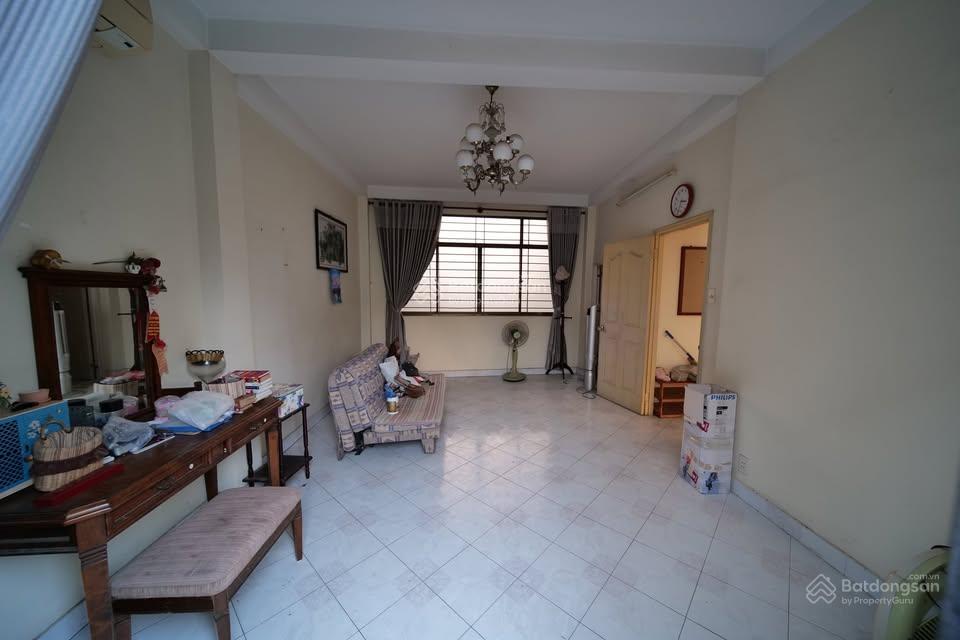 Cho thuê nguyên căn  thích quảng đức, hẻm xe hơi, gara xe hơi, 4pn, 4wc