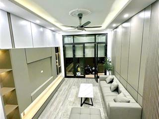 Bán nhà dân xây 4t43m full nội thất chỉ 20m ra cầu đen ngõ thông tứ tung oto đỗ cửa sát trường chợ