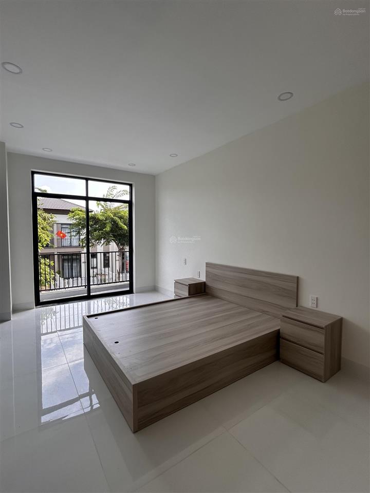 Cho thuê nhà nguyên căn tại bàu bàng, bình dương, giá 8tr/tháng, full nội thất