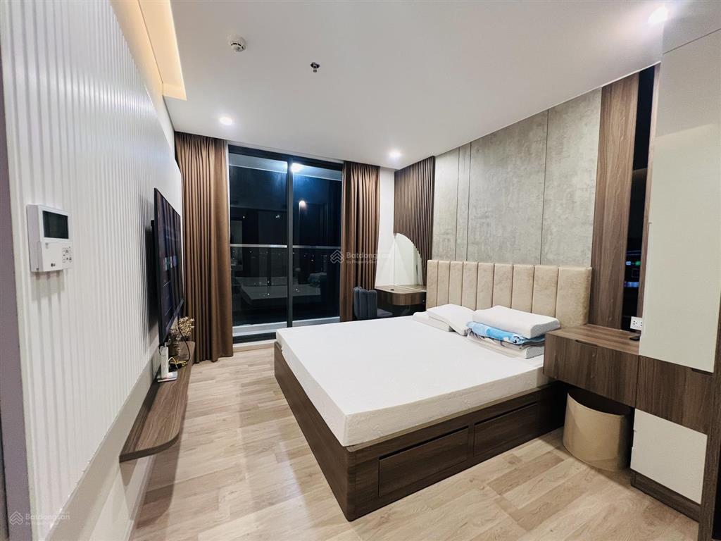 Cho thuê căn hộ ct1 luxury tầng 8 view sông 2pn 2wc view sông tại nha trang