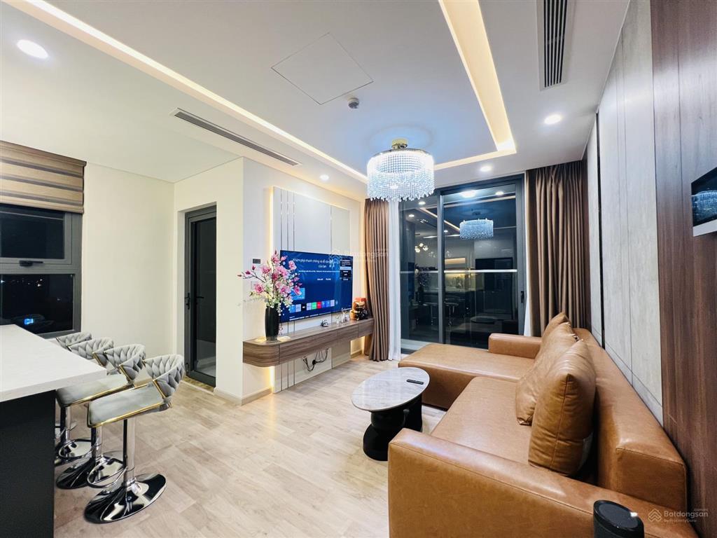 Cho thuê căn hộ ct1 luxury tầng 8 view sông 2pn 2wc view sông tại nha trang