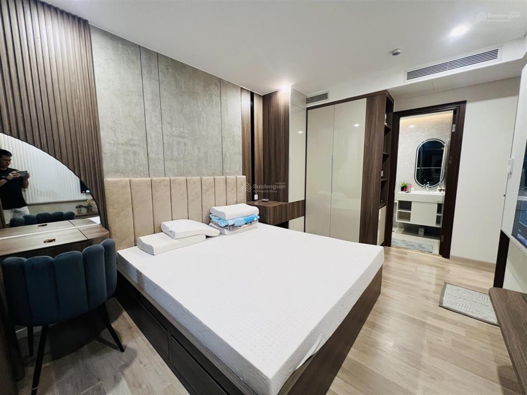 Cho thuê căn hộ ct1 luxury tầng 8 view sông 2pn 2wc view sông tại nha trang