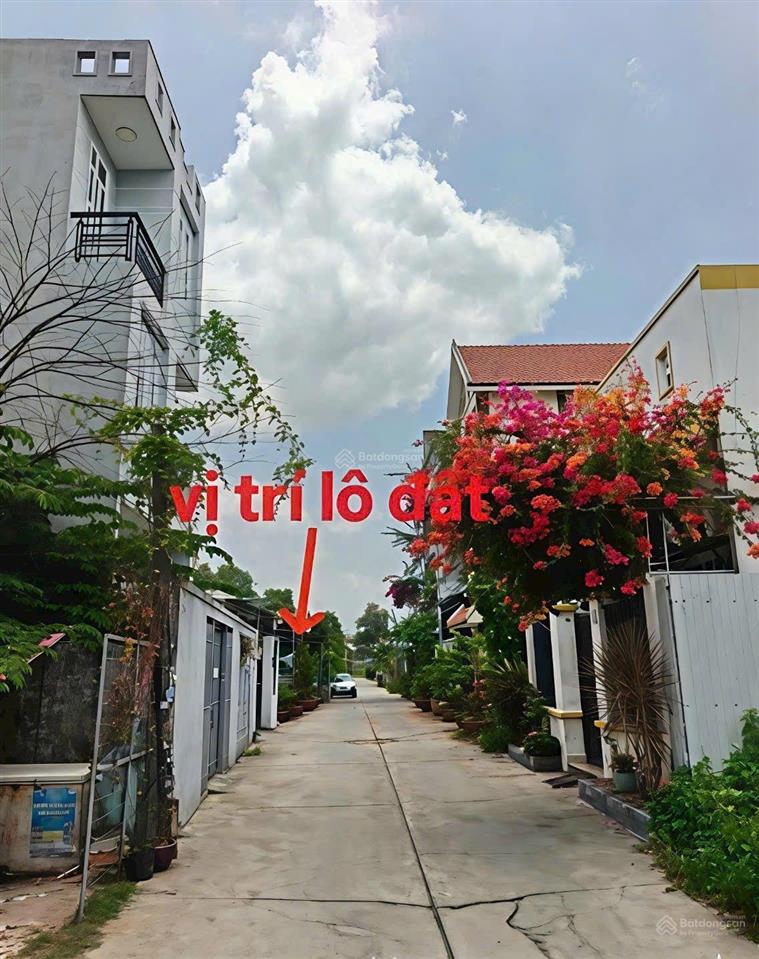 134,3m2 ~40tr/m đất 1 sẹc đường số 9 long trường  gần chợ long trường