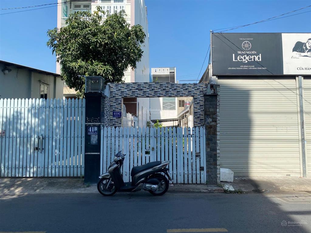 Ban nhà rieng chính chủ dt 63,5m