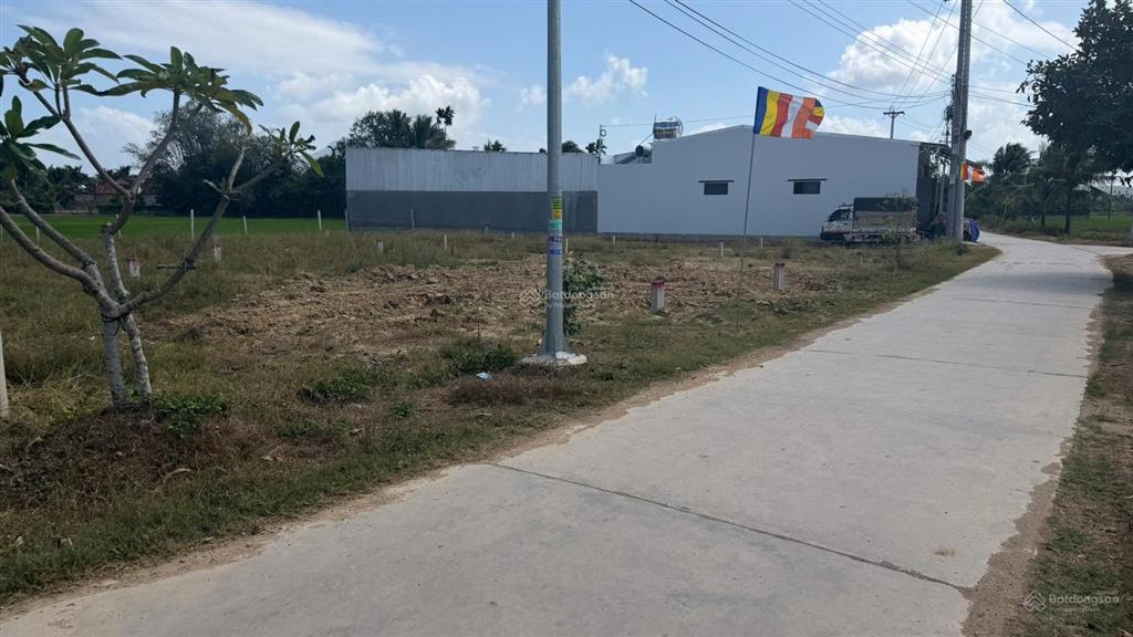 Đất chợ mới ninh quang  tân định tỉnh khánh hoà kẹt tiền bán lỗ 50% giá thị trường