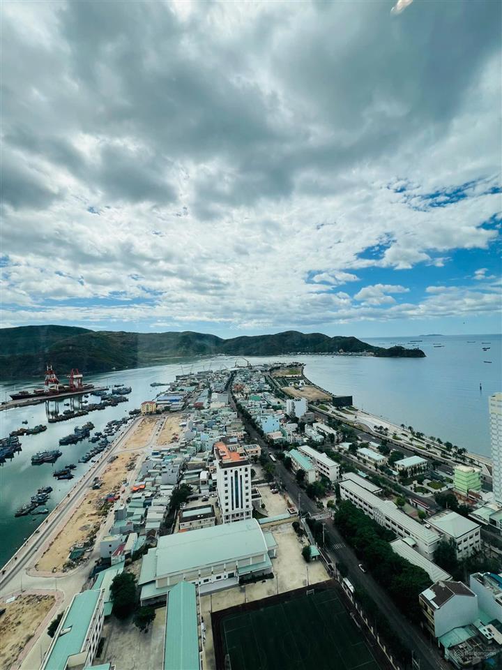 Bán căn hộ góc 2pn  chung cư altara residences quy nhơn  giá tốt hiện tại  0908 468 ***