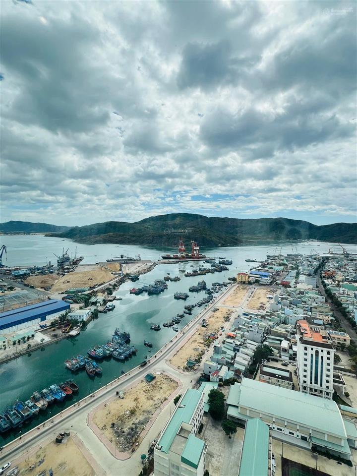 Bán căn hộ góc 2pn  chung cư altara residences quy nhơn  giá tốt hiện tại  0908 468 ***
