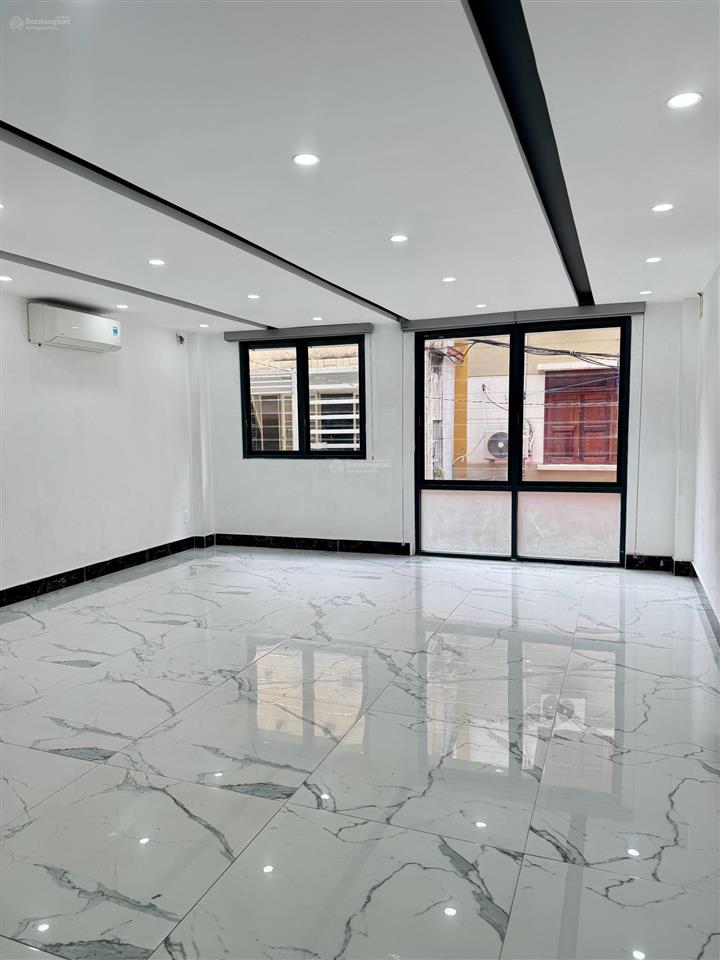 Bán nhà hẻm nguyễn trãi q1, thông hxt 189 cống quỳnh, quận 1, 1 hầm, 7 tầng