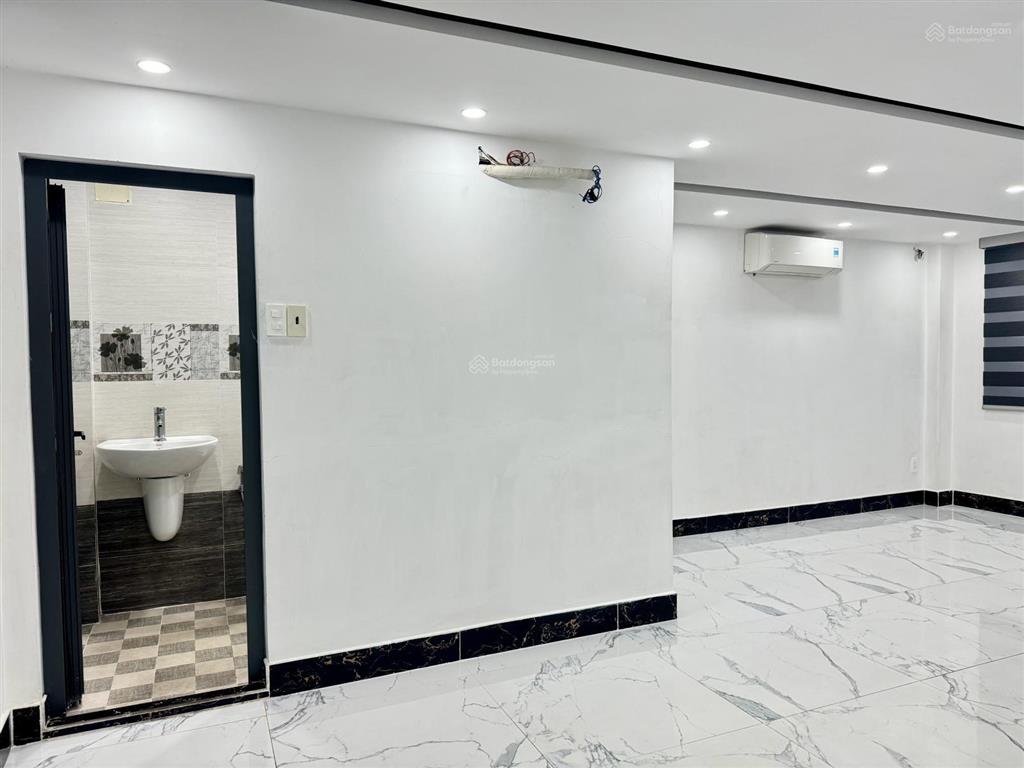Bán nhà hẻm nguyễn trãi q1, thông hxt 189 cống quỳnh, quận 1, 1 hầm, 7 tầng
