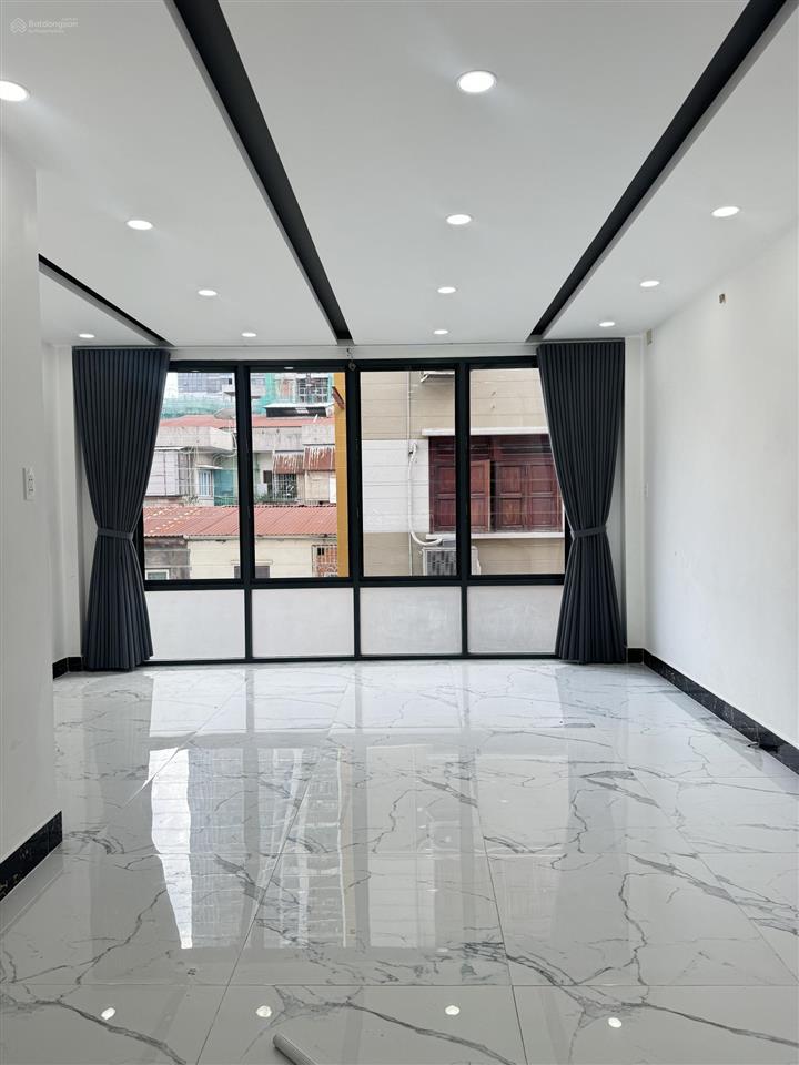 Bán nhà hẻm nguyễn trãi q1, thông hxt 189 cống quỳnh, quận 1, 1 hầm, 7 tầng