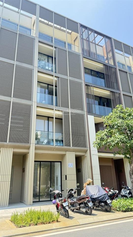 Chủ nhà cần bán gấp cắt lỗ nhà sẵn sổ phân khu soho the global city quận 2