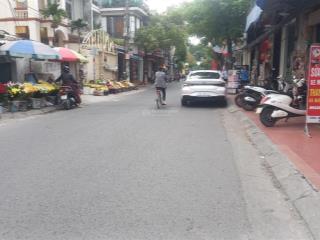 Bán 100m đất tặng nhà cấp 4 đường 2oto tránh nhau thiên lôi đi bộ ra aeon mall