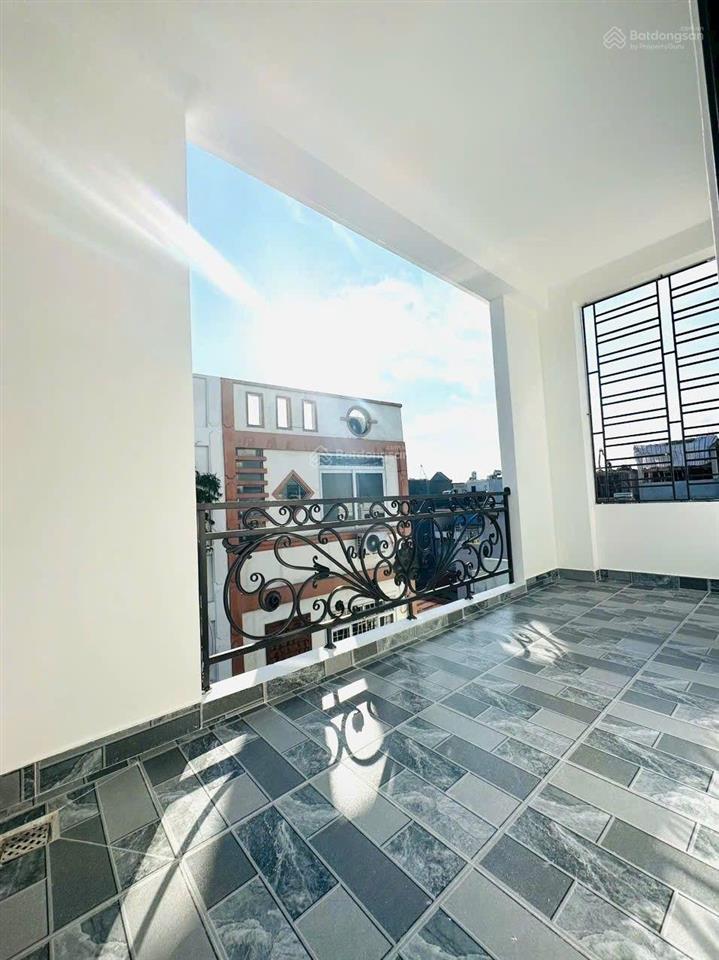 Giảm đến 300tr nhà lô góc, xây mới độc lập, sân cổng riêng, ô tô nhỏ đậu cửa thiên lôi  aeon mall