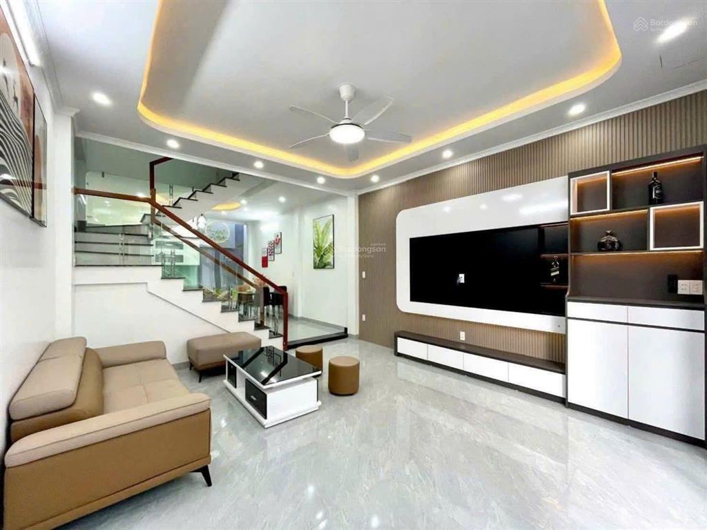 Giảm đến 300tr nhà lô góc, xây mới độc lập, sân cổng riêng, ô tô nhỏ đậu cửa thiên lôi  aeon mall