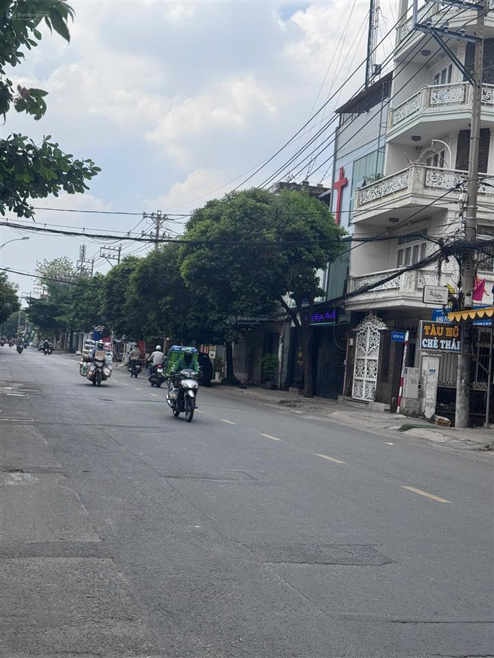 Bán nhà căn góc 2 mặt tiền đường d16,tây thạnh, quận tân phú, 27,9 tỷ, 209m2( 9m x 24,5m.) x 4 lầu
