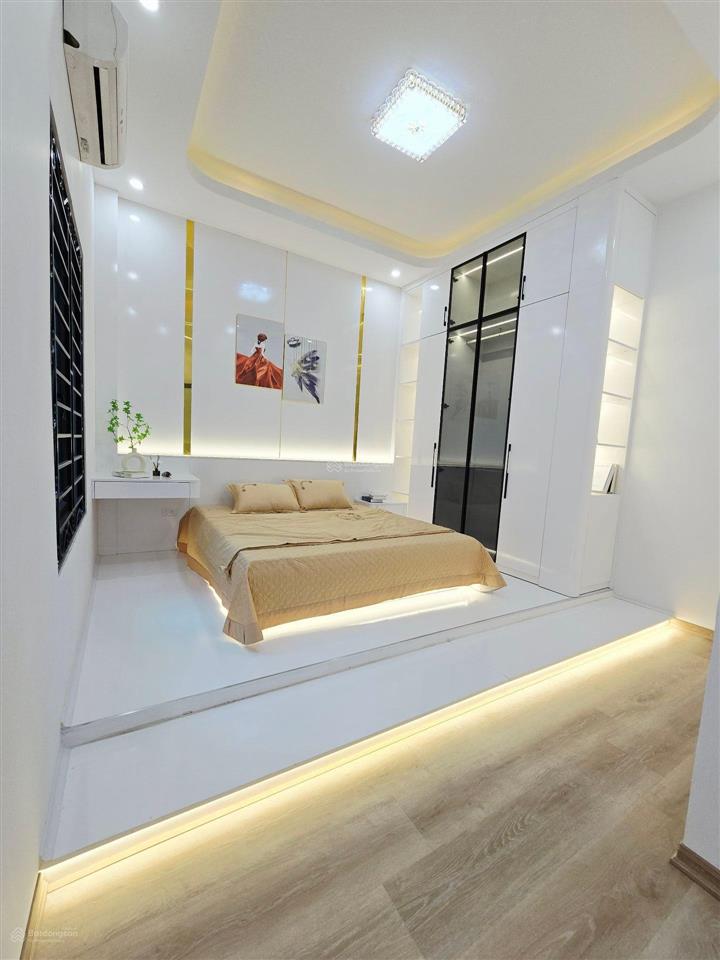 Bán nhà khu vực văn tiến dũng, từ liêm 36m² 6 t thang máy, ô tô nhỏ vào nhà, gía 9,25 tỷ