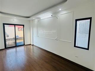 Bán nhà khu vực phú diễn,từ liêm 36m. ô tô 7 chỗ đỗ cửa.ngõ thông, 6t thang máy.nhỉnh 9t