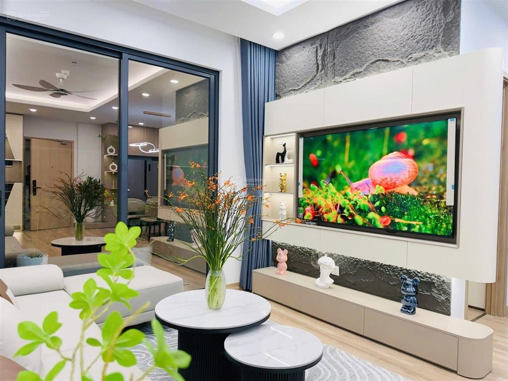 Chính chủ ch the sun mễ trì 103m2 3n, 2vs + full đồ giá 20,5tr/th. 0359 724 ***