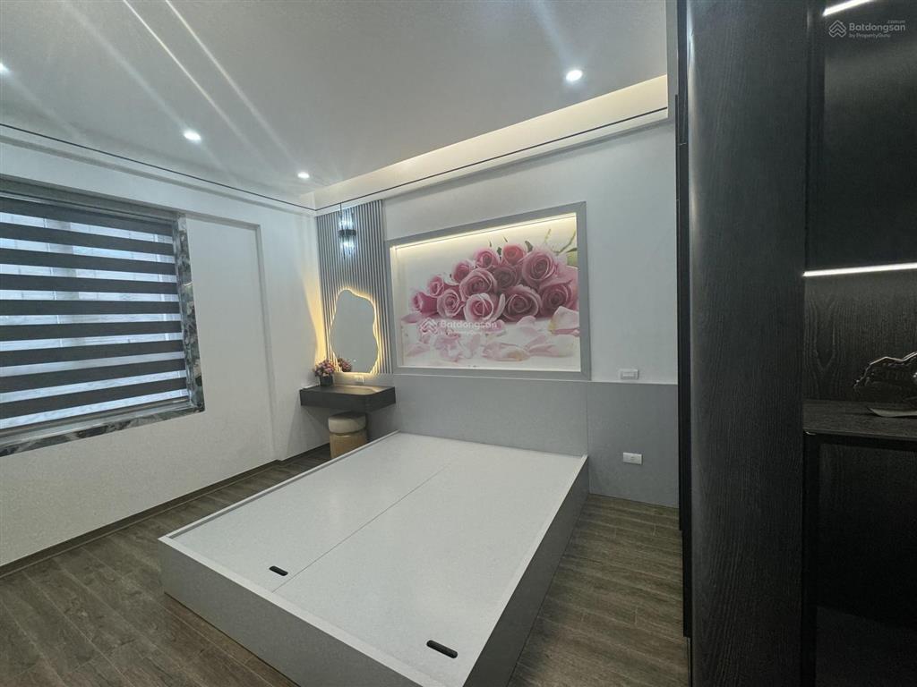 Chính chủ ch the sun mễ trì 103m2 3n, 2vs + full đồ giá 20,5tr/th. 0359 724 ***