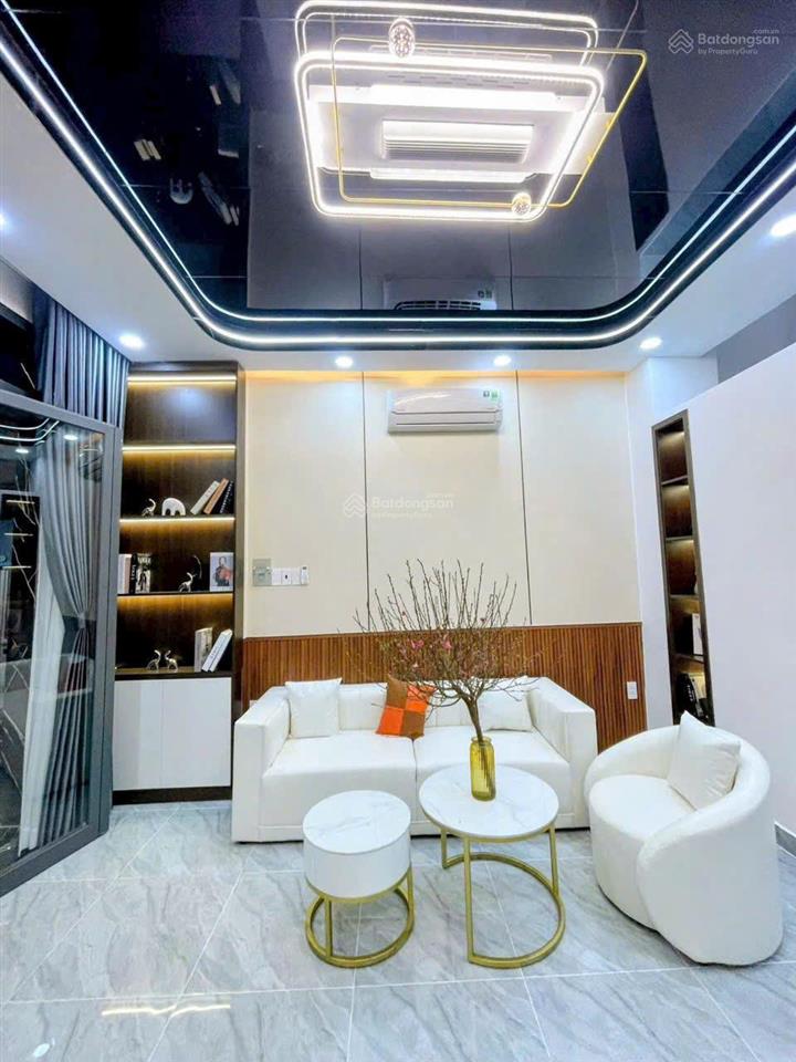 Nhà đẹp 3 lầu hẻm 751 trần xuân soạn, q7