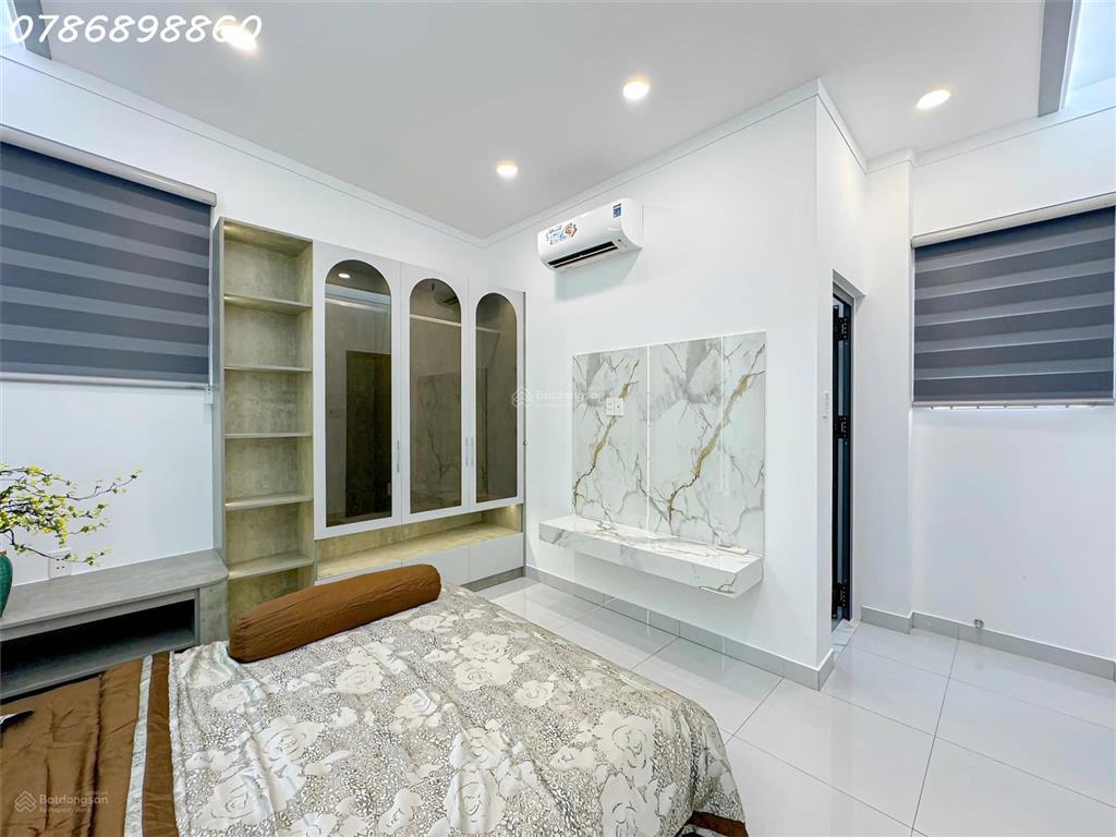 Nhà đẹp 2 tầng full nội thất hẻm ~3m 861 trần xuân soạn, quận 7