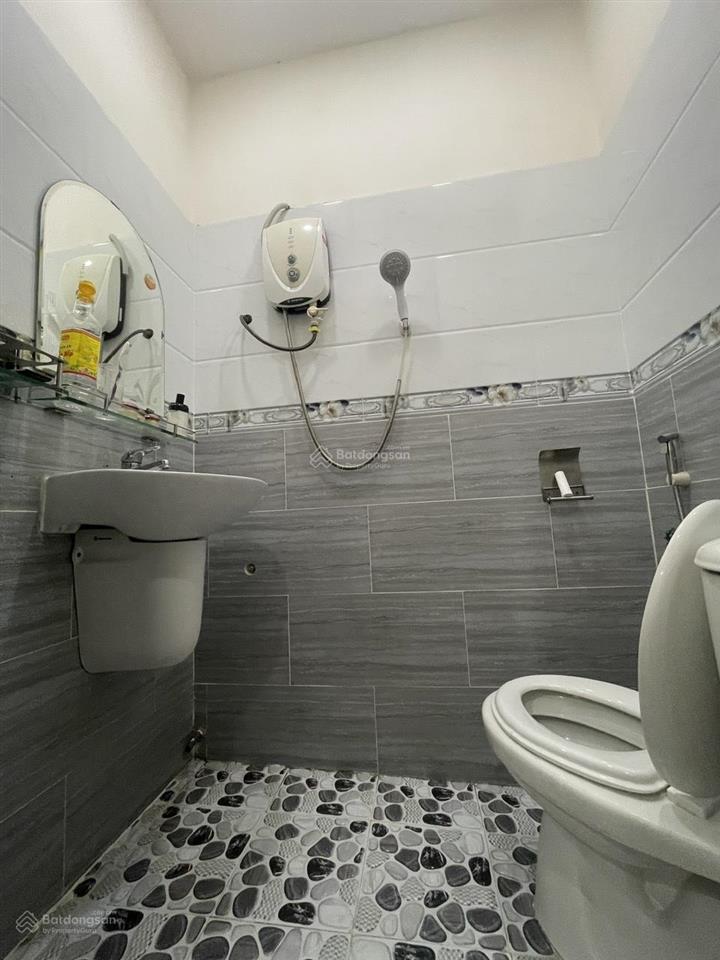 Bán nhà đường số 47  hẻm 129, quận 7