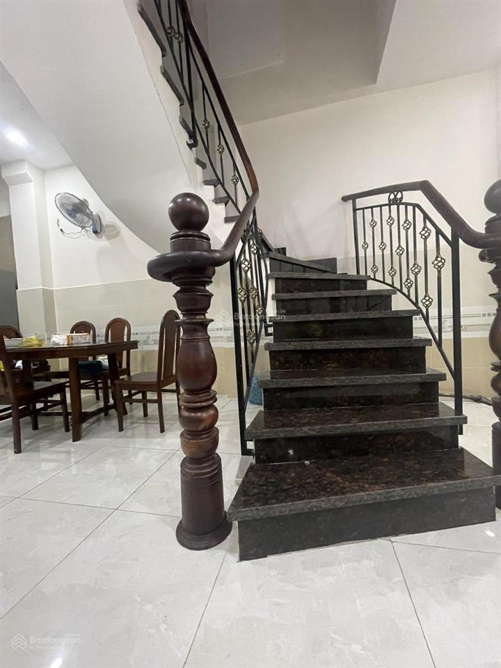 Bán nhà đường số 47  hẻm 129, quận 7