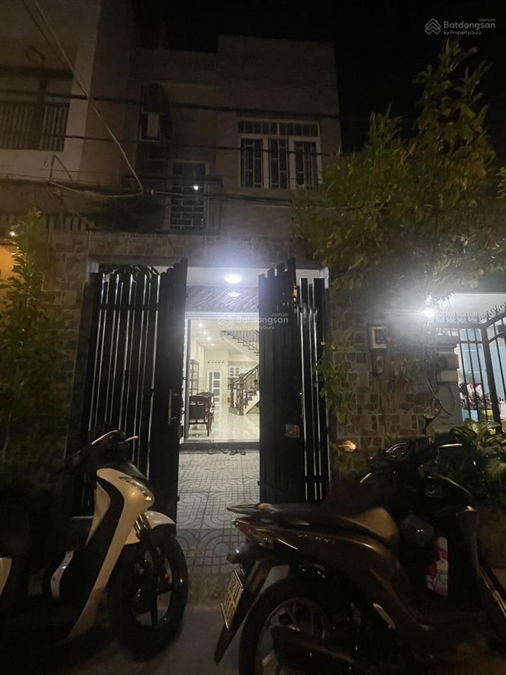 Bán nhà đường số 47  hẻm 129, quận 7