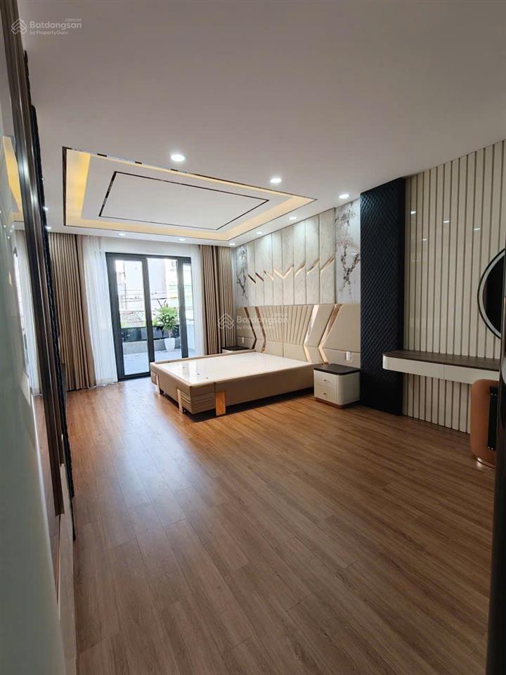 Bán nhà mt đường số 9  khu cư xá ngân hàng, tân thuận, quận 7